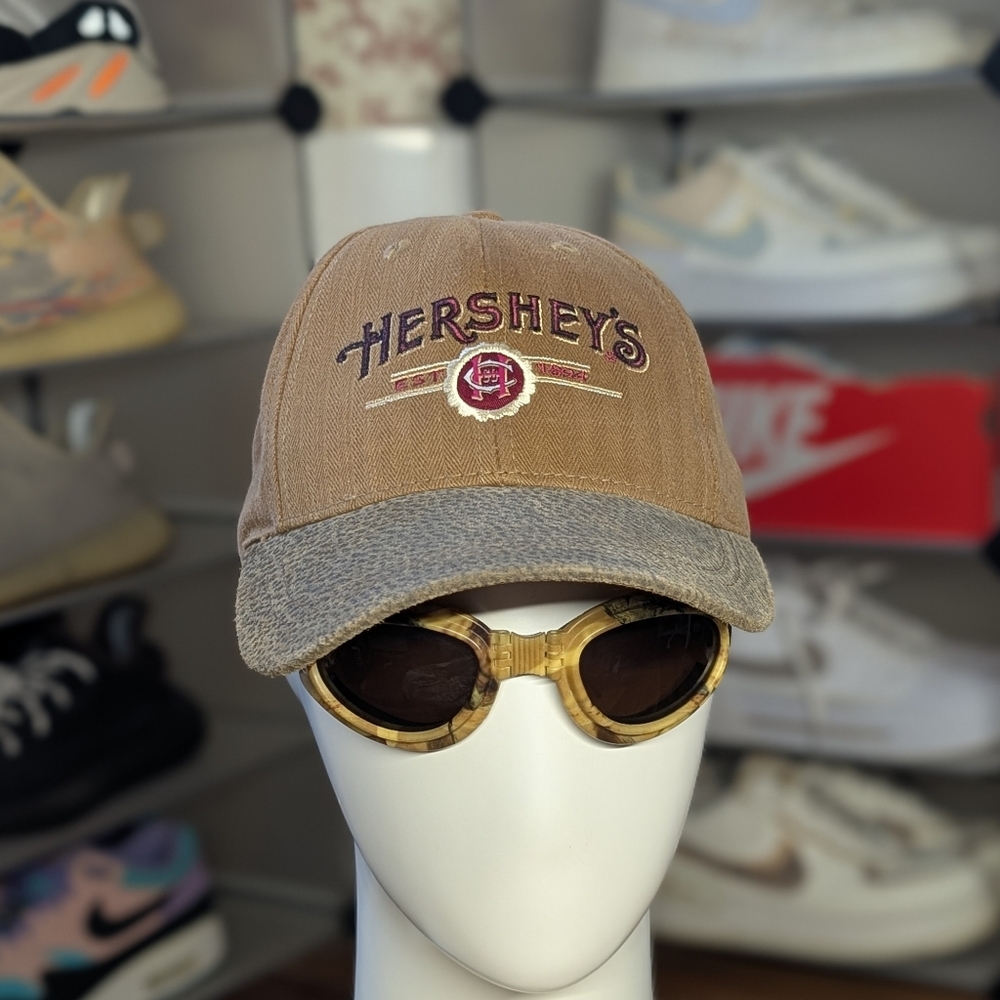 Hershey's Vintage American Needle Hat (OS)